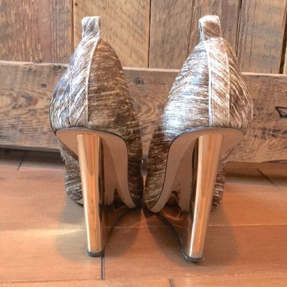 ✨ BCBGMAXAZRIA Smooth-haired heels ✨ - Picture 4 of 10